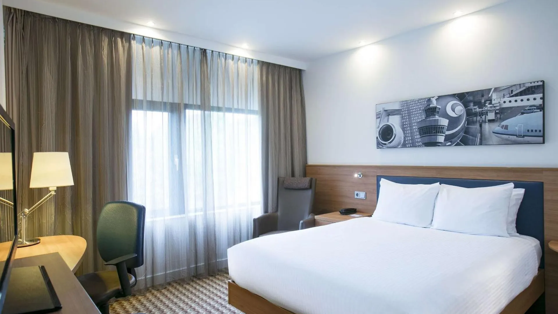 Hampton By Hilton Amsterdam Airport Schiphol Hotel Hoofddorp 4*,